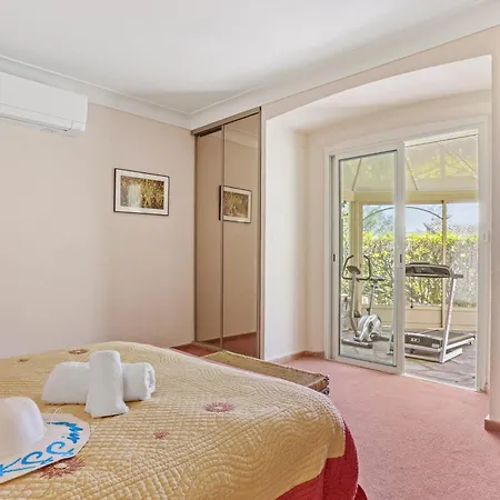 St Raphael, Collines Villa *